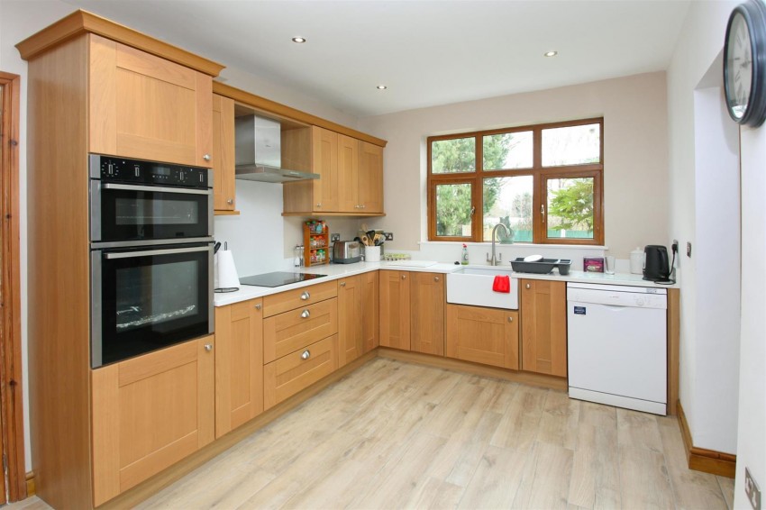 Images for Middle Lane, Cold Hatton