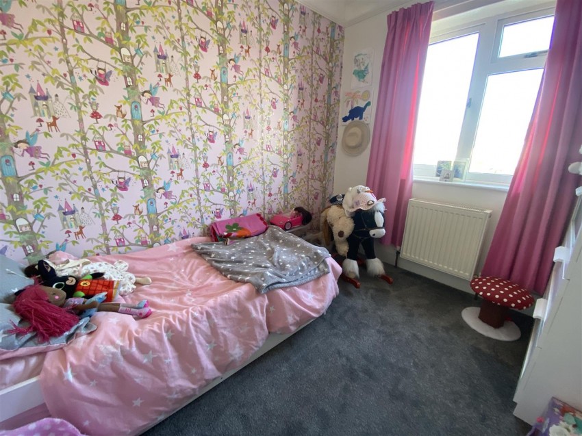 Images for Meadow Road, Newport