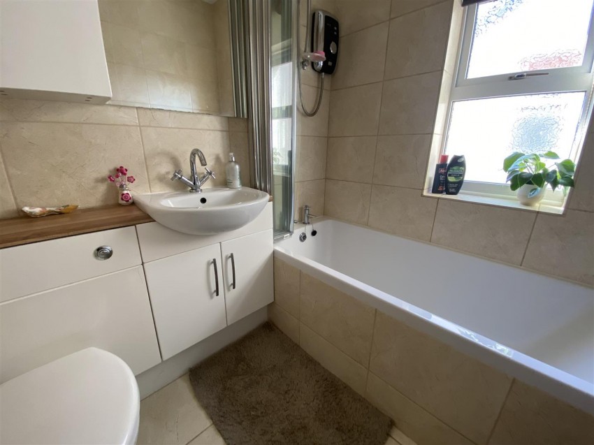 Images for Meadow Road, Newport