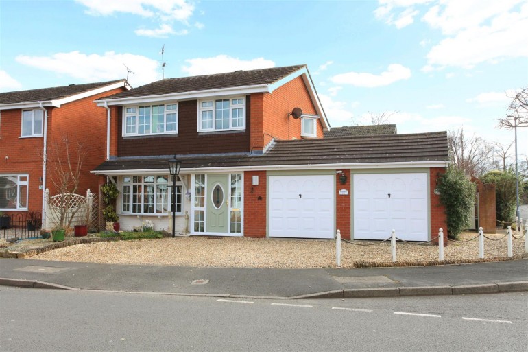 Wallshead Way, Church Aston
