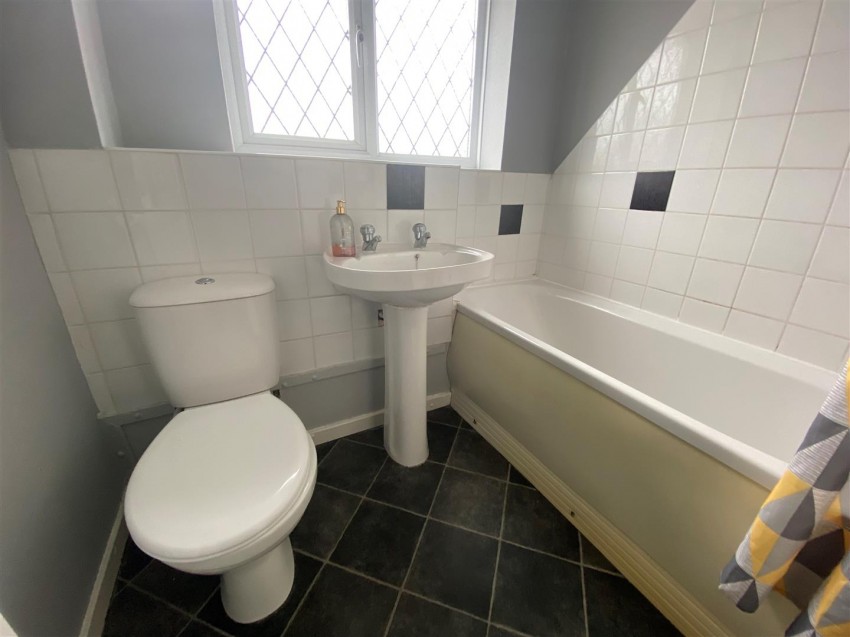 Images for Underhill Close, Newport