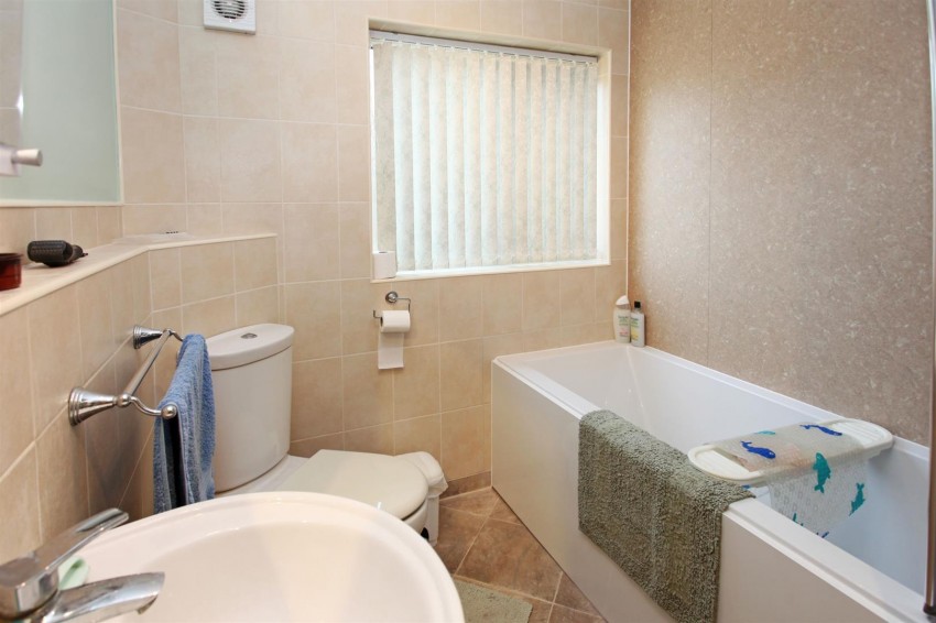 Images for Barnmeadow Close, Newport