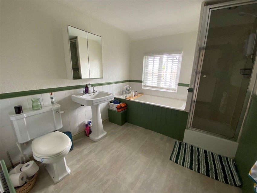 Images for Vineyard Road, Newport