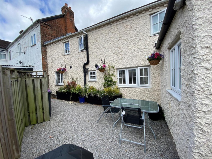 Images for Vineyard Road, Newport