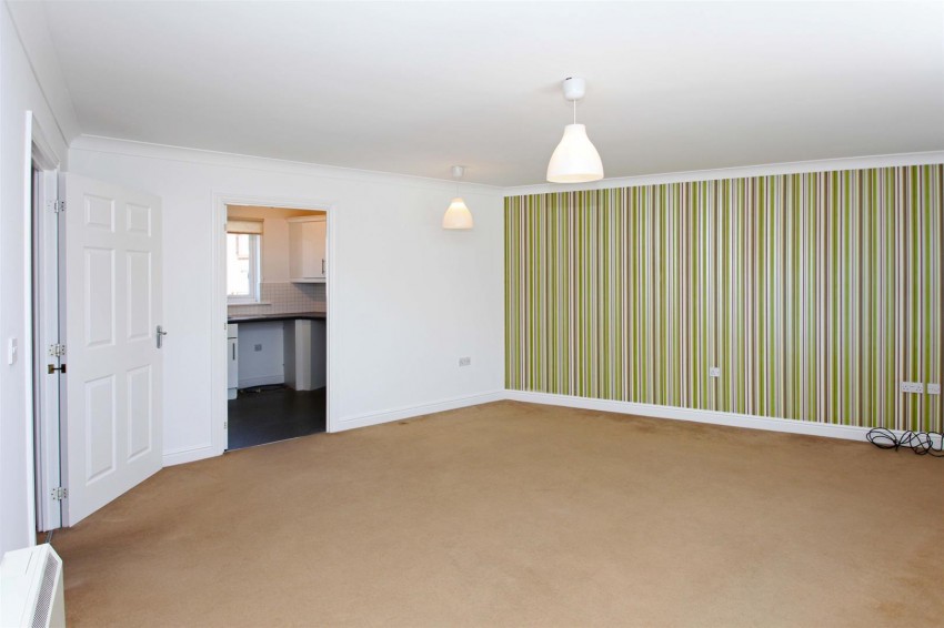 Images for Redlands Road, Hadley