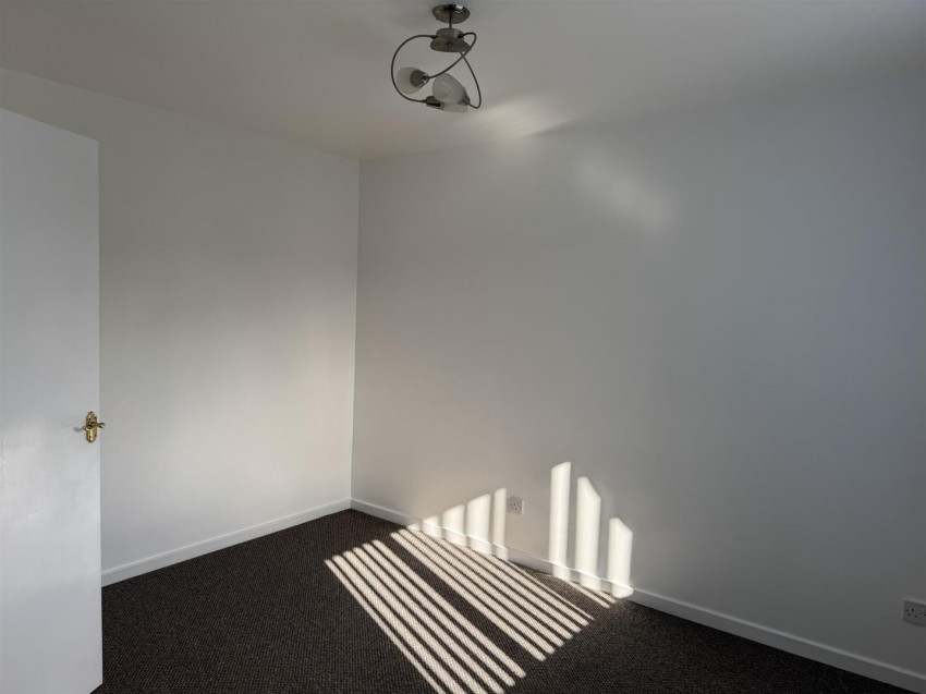 Images for Underhill Close, Newport
