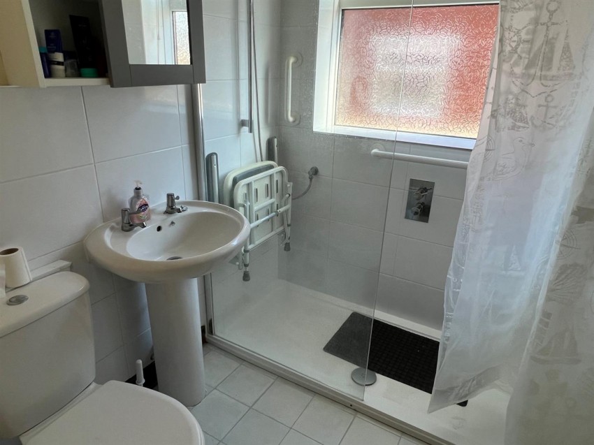 Images for Vineyard Road, Newport