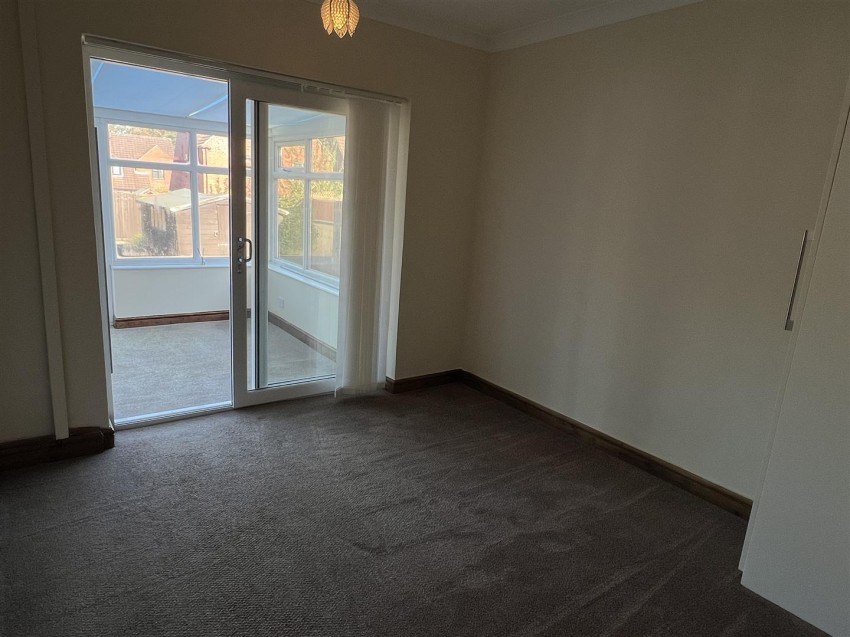 Images for Vineyard Road, Newport