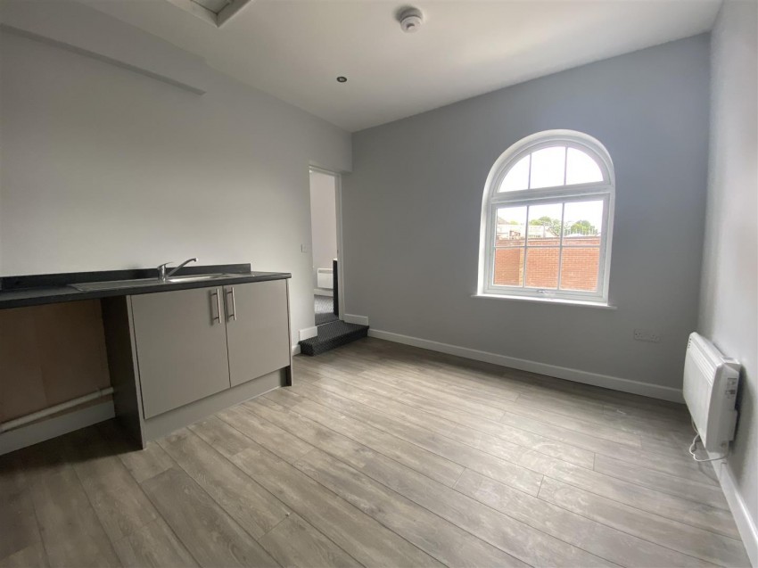 Images for 53 High Street, Dawley, Telford