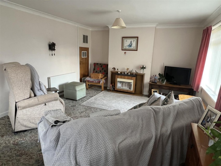 Images for Gravelly Drive, Newport