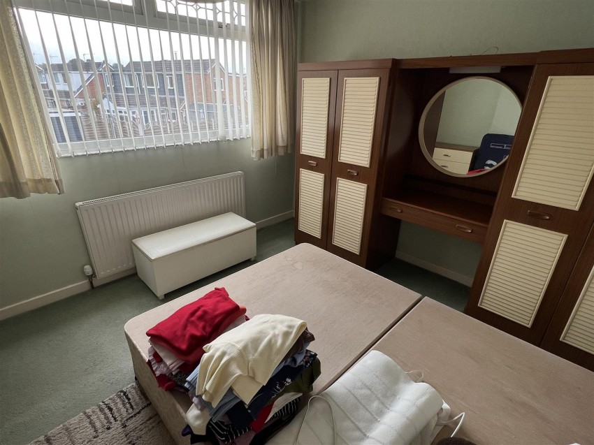 Images for Gravelly Drive, Newport