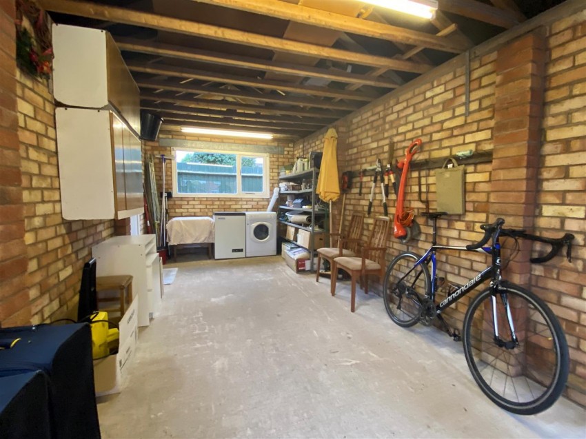 Images for Shrewsbury Way, Newport