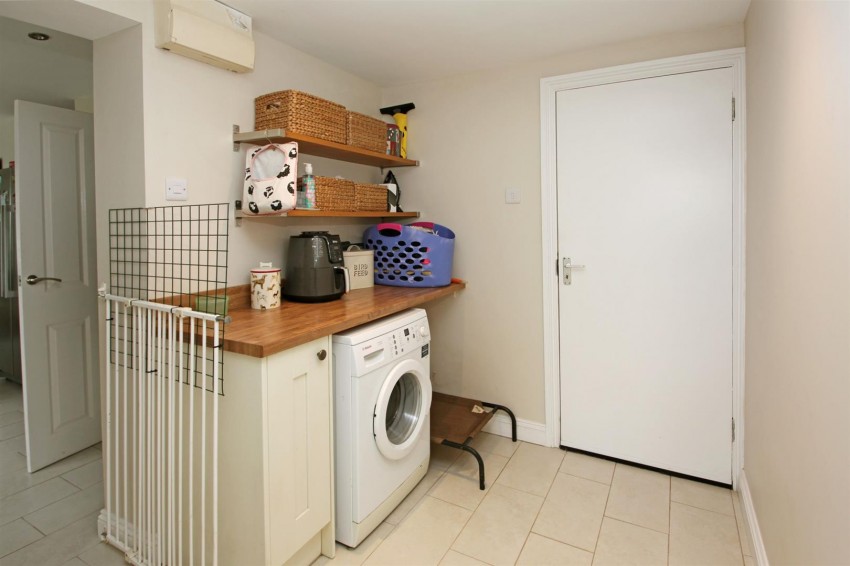Images for Newport Road, Edgmond, Newport