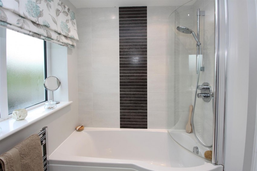 Images for Newport Road, Edgmond, Newport