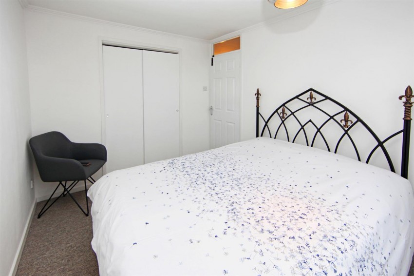 Images for Oak Avenue, Newport