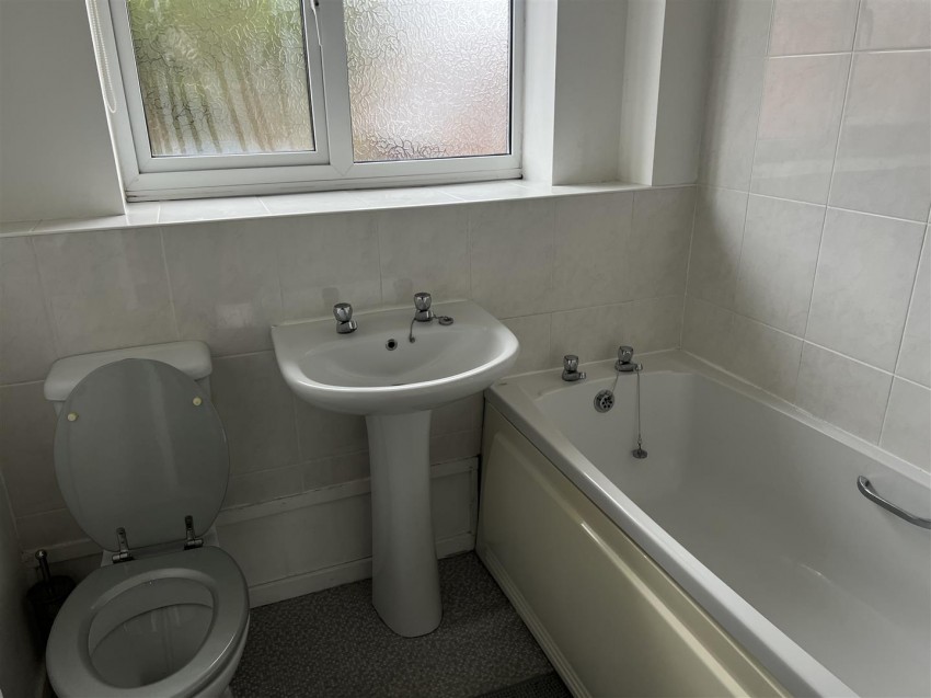 Images for Underhill Close, Newport