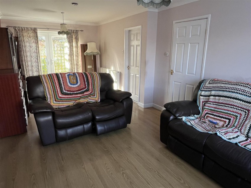 Images for Meadow View Road, Newport