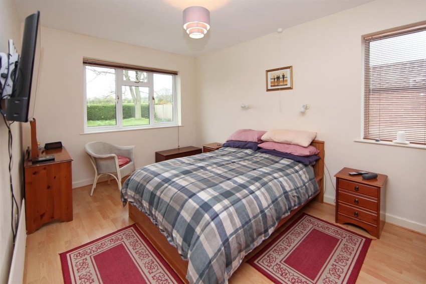 Images for Newport Road, Edgmond, Newport