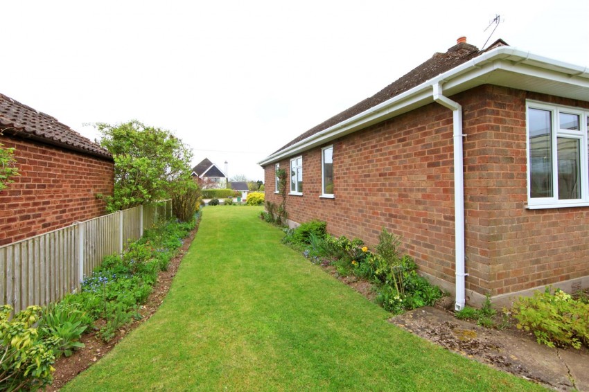 Images for Newport Road, Edgmond, Newport