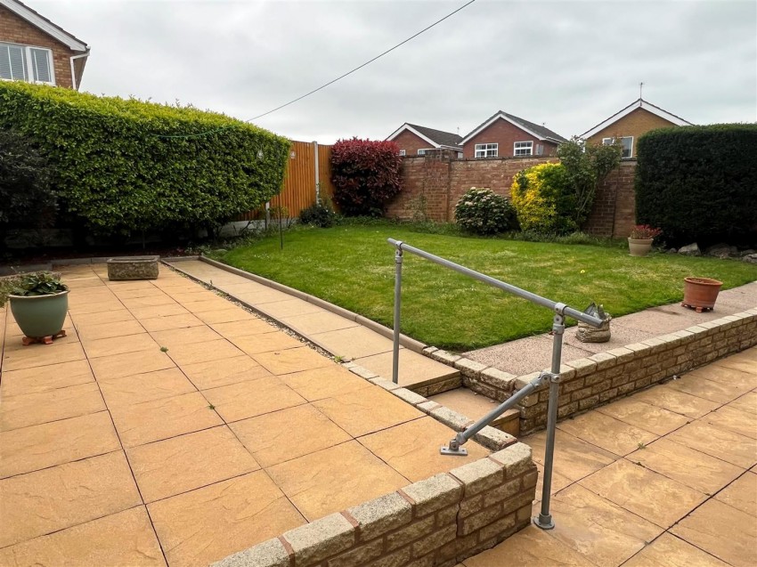 Images for Walnut Close, Newport