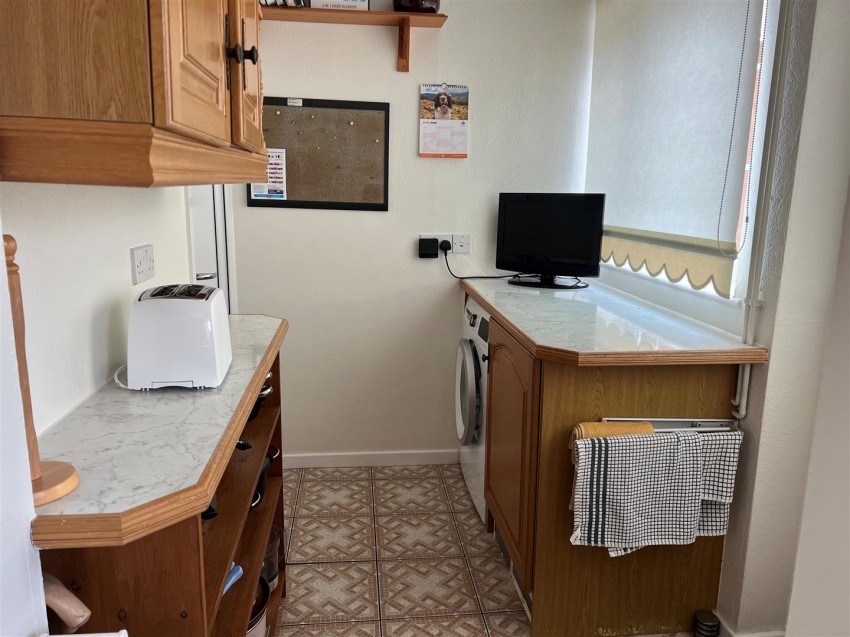 Images for Walnut Close, Newport