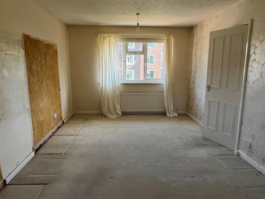 Images for Sandiford Crescent, Newport