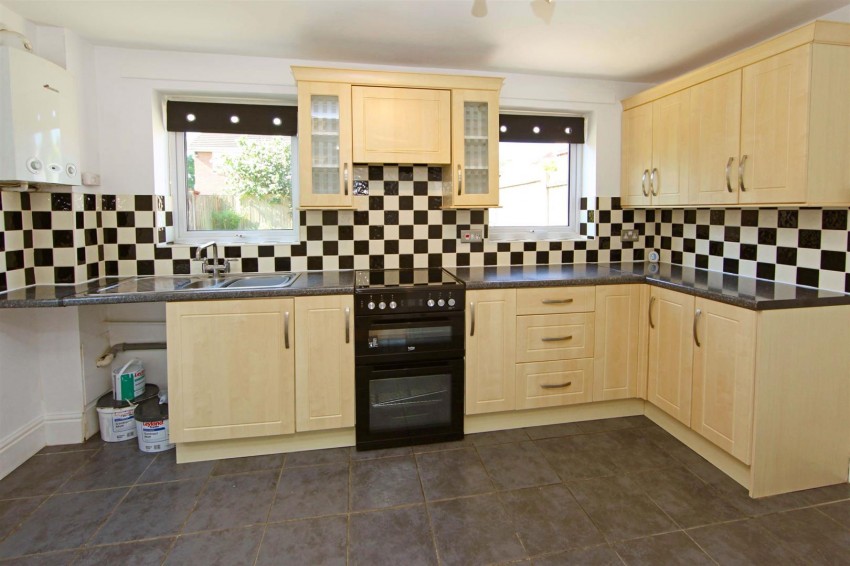 Images for Lawford Close, Aqueduct