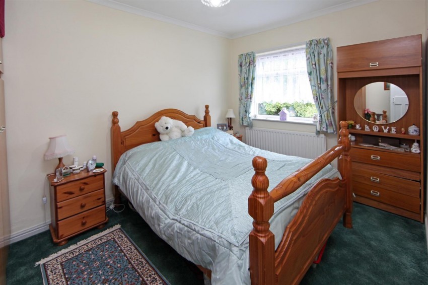 Images for Hilltop Road, Oakengates, Telford