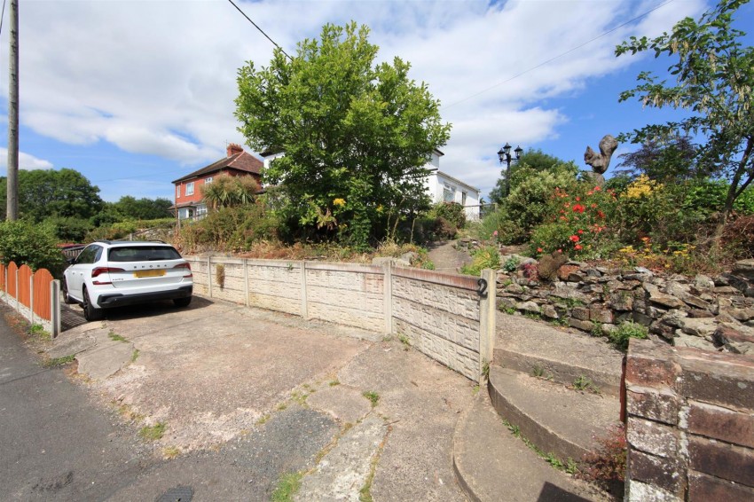 Images for Hilltop Road, Oakengates, Telford